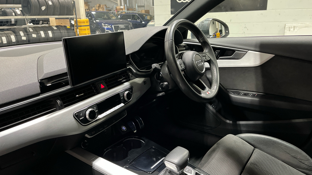 Audi A4 Avant A4 35 Tdi S Line S Tronic GM21MKP Grey #2