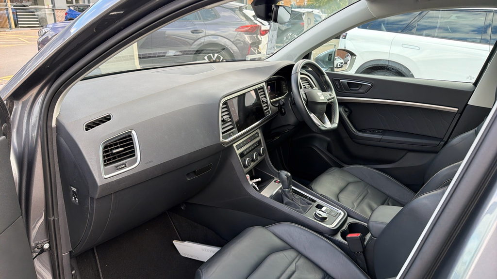 Seat Ateca Ateca 2.0 Tsi Xperience Lux Dsg 4Drive Estate Grey #2
