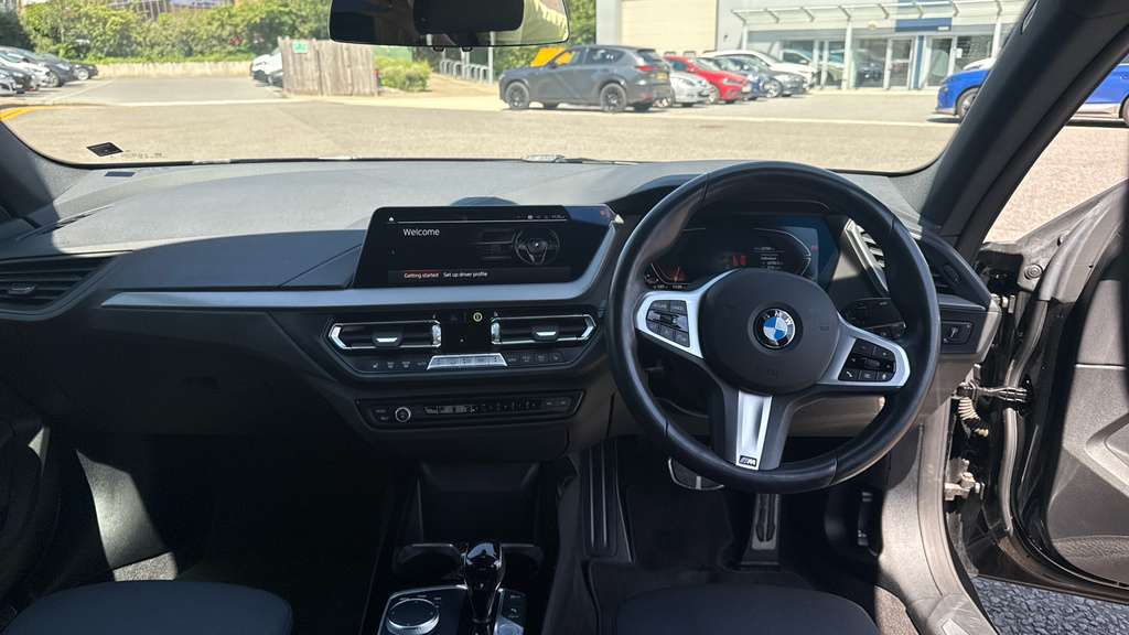 BMW 2 Series 2 Series 218I 136 M Sport Dct AE24NYA Black #4