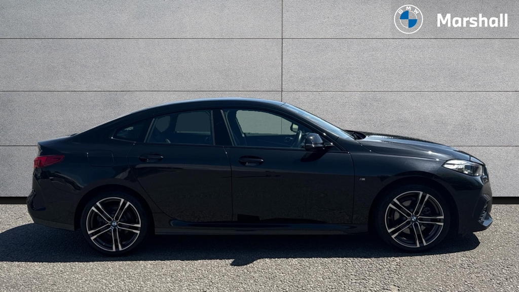 BMW 2 Series 2 Series 218I 136 M Sport Dct AE24NYA Black #3