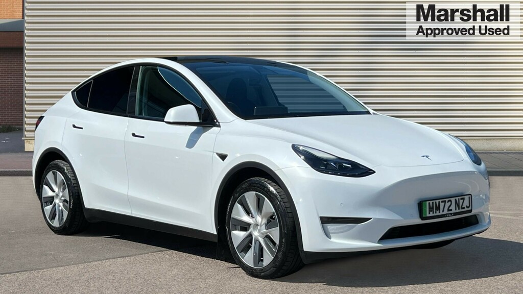 Tesla Model Y Model Y Long Range Awd White
