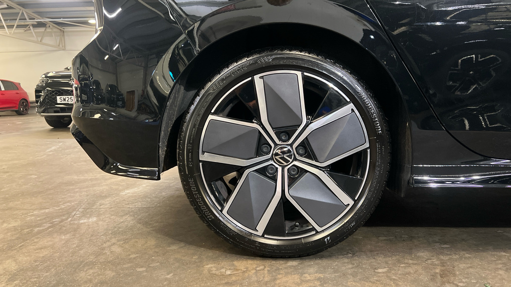 Volkswagen Golf Golf 1.5 Tsi 150 Black Edition KM75ZZB Black #5
