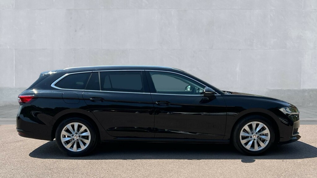 Skoda Superb Superb 1.5 Tsi Iv Se Technology Dsg EU74DHK Black #4