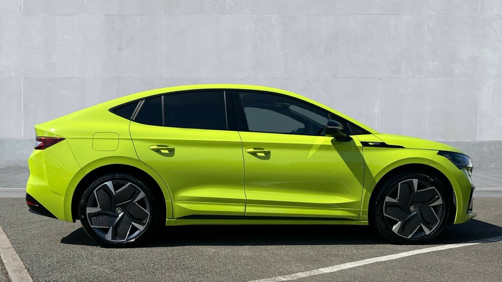 Skoda ENYAQ Enyaq 220Kw Vrs 82Kwh 4X4 Green #4