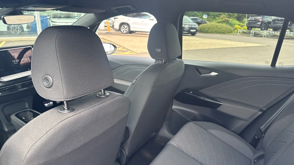 Volkswagen ID.3 150Kw Match Pro S 79Kwh 5 Seats Blue #29