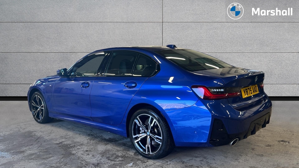 BMW 3 Series 3 Series 330E 22.3 Kwh M Sport Step YB75AAO Blue #2