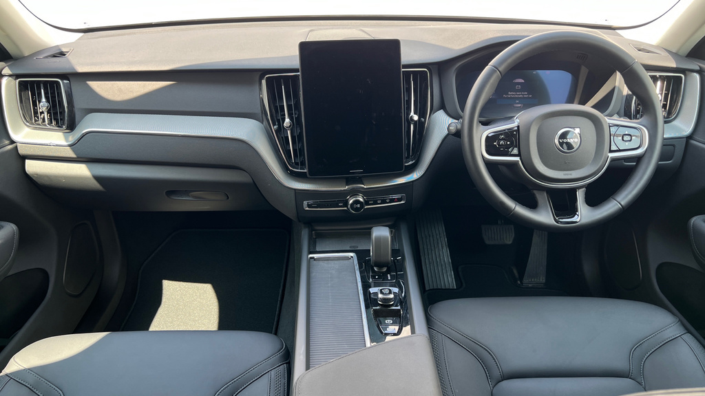 Volvo XC60 Xc60 2.0 B5p Core Awd Geartronic RF25YGY Silver #5