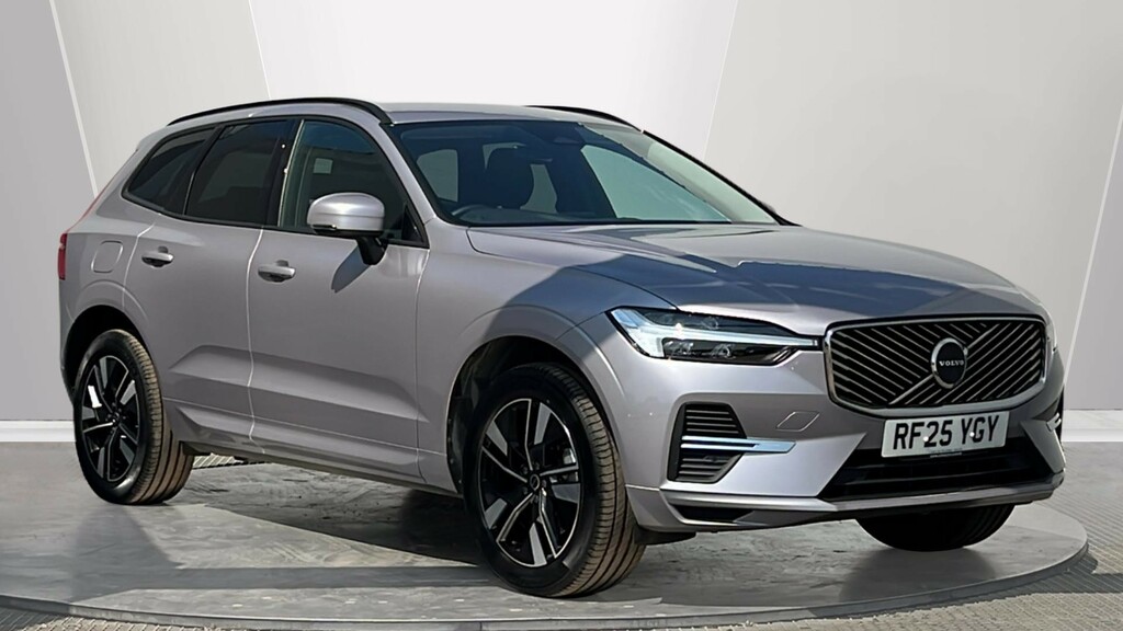 Volvo XC60 Xc60 2.0 B5p Core Awd Geartronic Silver