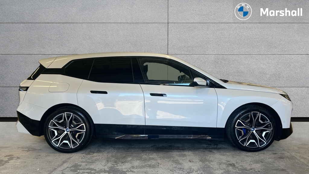 BMW iX Ix 240Kw Xdrive40 M Sport Edition 76.6Kwh SC72JWJ White #3