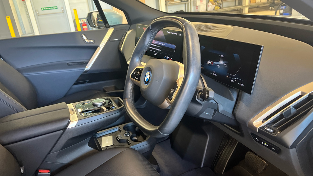 BMW iX Ix 240Kw Xdrive40 M Sport Edition 76.6Kwh SC72JWJ White #6