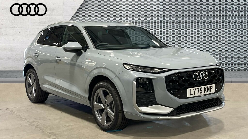 Audi Q3 Q3 1.5 Tfsi S Line S Tronic Grey