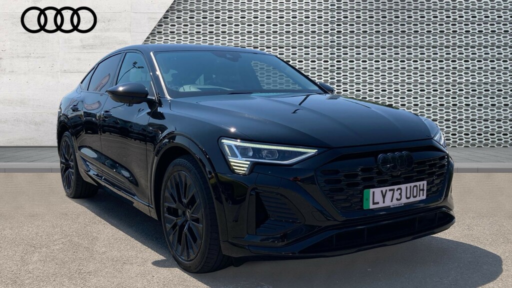 Audi Q8 e tron Q8 300Kw 55 Quattro 114Kwh Black Edition Black