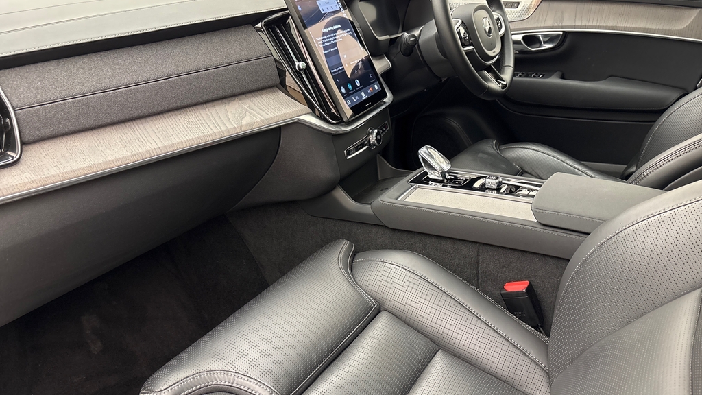Volvo XC90 Xc90 2.0 B5p Ultra Dark Awd Geartronic White #6