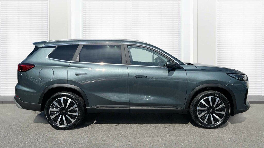Genesis GV70 Gv70 360Kw Pure 84Kwh Awd Grey #2