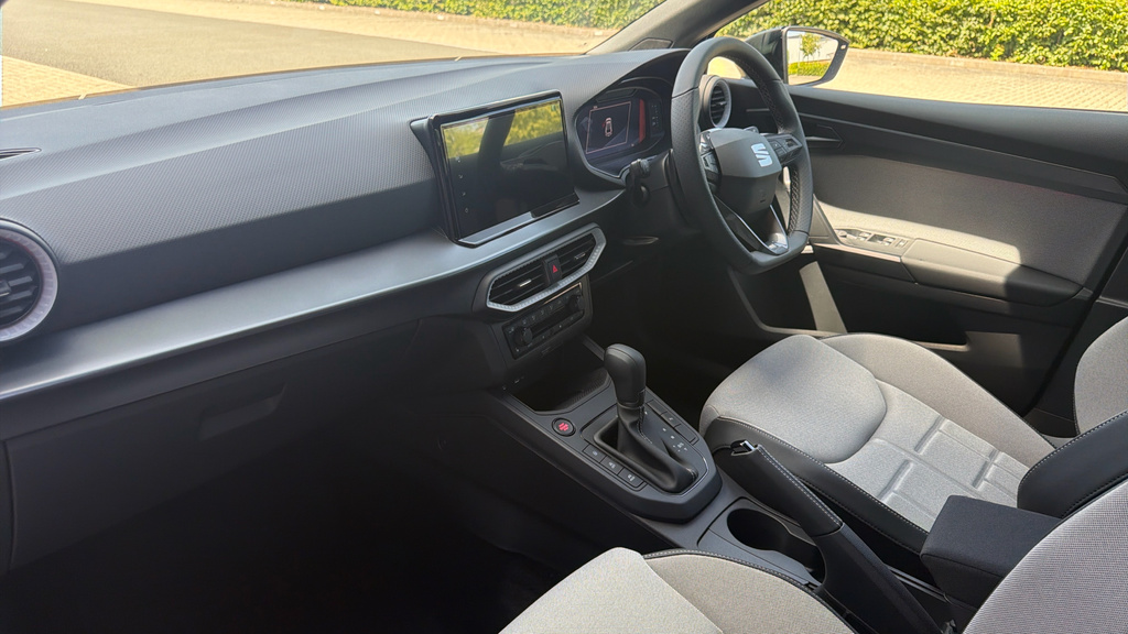 Seat Ibiza Seat Ibiza Hatchback 1.0 Tsi 115 Fr Sport Dsg OY26HRP Grey #2