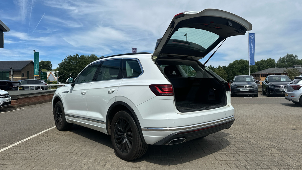 Volkswagen Touareg 3.0 V6 Tdi 4Motion R-line Tip Black #25