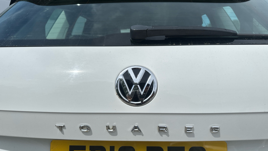 Volkswagen Touareg 3.0 V6 Tdi 4Motion R-line Tip Black #22