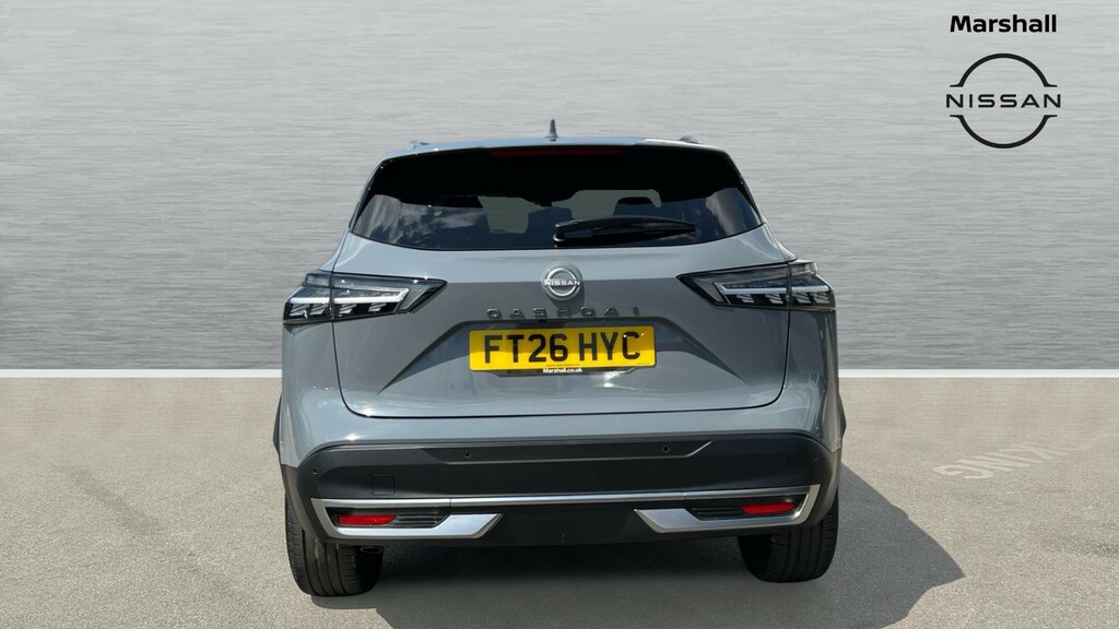 Nissan Qashqai Qashqai 1.3 Dig-t Mhb 140 Tkna Bose Pack FT26HYC Grey #6