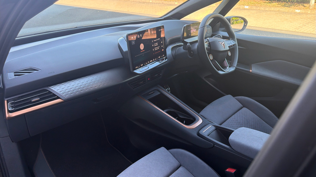 Cupra Born Born 170Kw E-boost V3 59Kwh Hatchback OE26UOB Black #2