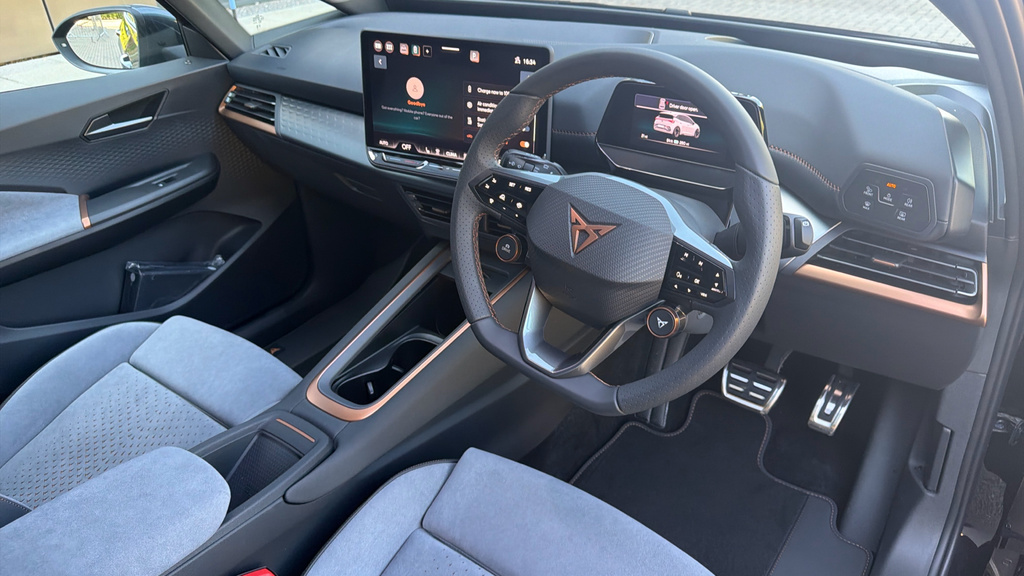 Cupra Born Born 170Kw E-boost V3 59Kwh Hatchback OE26UOB Black #6