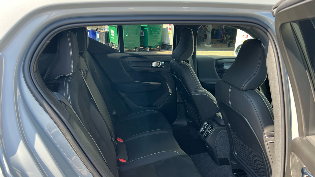Volvo XC40 Xc40 2.0 B3p Ultimate Dark BG24UXJ Grey #6