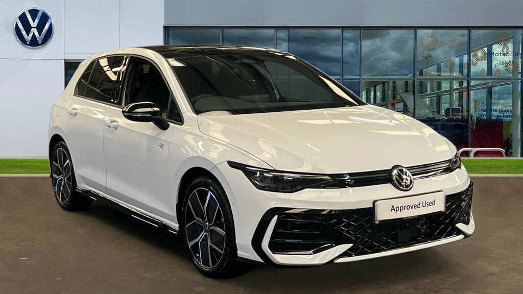 Volkswagen Golf Golf Hatch Black Edition 1.5 Etsi 150 Ps 7-Speed D GV26EUZ White