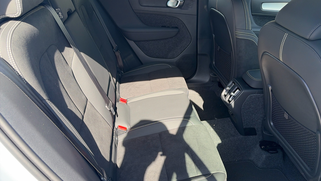 Volvo XC40 Volvo Xc40 Estate 2.0 B3p Plus Dark Blue #6