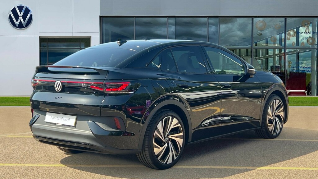 Volkswagen ID.5 79Kwh Gtx Edition Suv 4Motion 3 Black #8