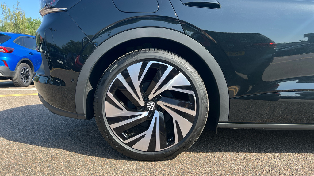 Volkswagen ID.5 Id.5 Gtx Edition 79Kwh 4Motion 340 Ps 1-Speed Black #5
