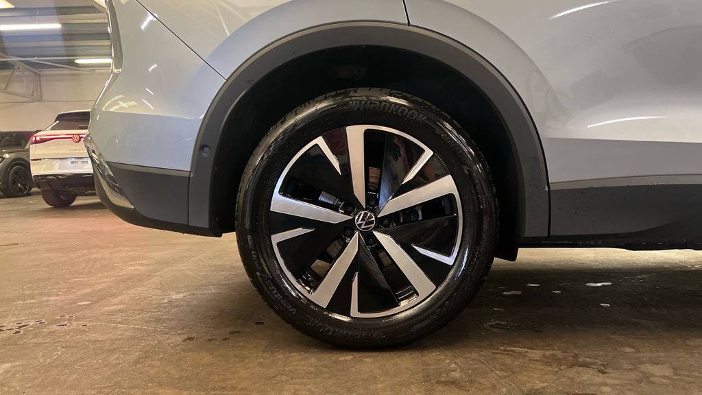 Volkswagen Tiguan Tiguan Elegance 1.5 Etsi 150 Ps 7-Speed Dsg GV26WCK Silver #5