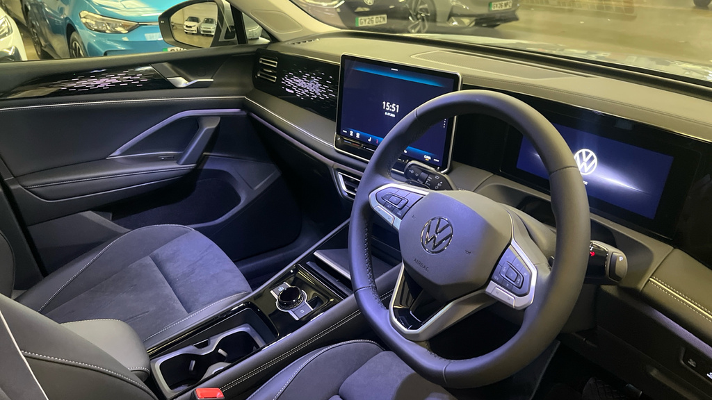Volkswagen Tiguan Tiguan Elegance 1.5 Etsi 150 Ps 7-Speed Dsg GV26WCK Silver #6