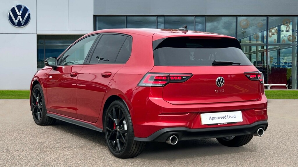 Volkswagen Golf Golf Hatch Gti 2.0 Tsi 265 Ps 7-Speed Dsg EF26NYM Red #3