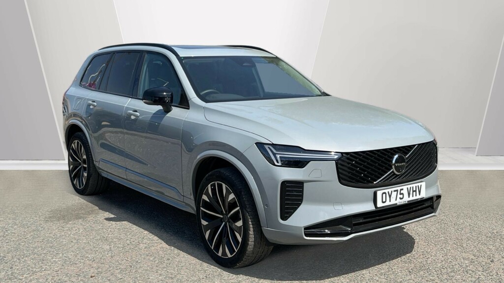 Volvo XC90 Xc90 2.0 B5p Plus Pro Dark Awd Geartronic Grey
