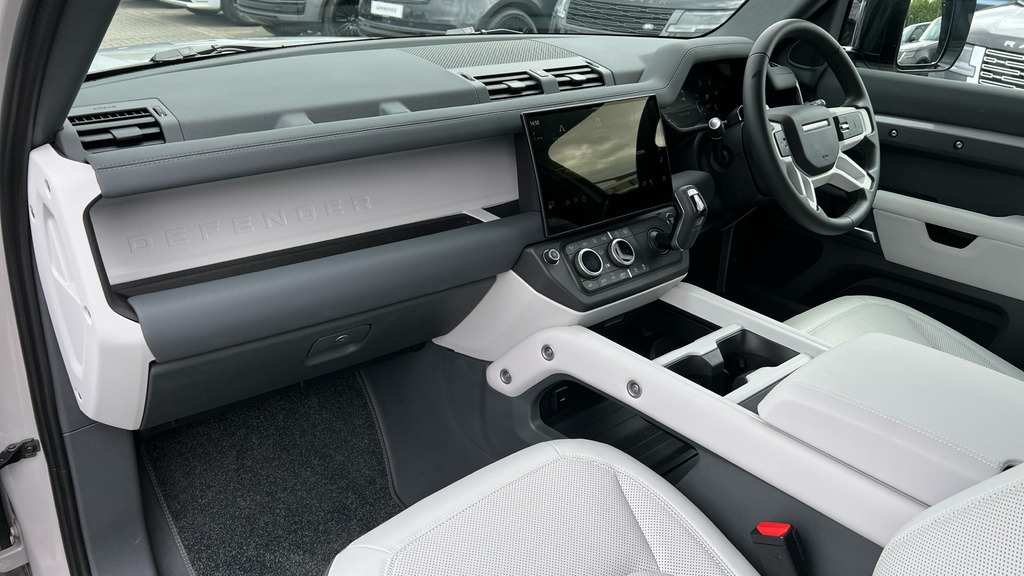 Land Rover Defender 90 3.0 D350 Hard Top X-dynamic Hse 3 Seat Grey #24