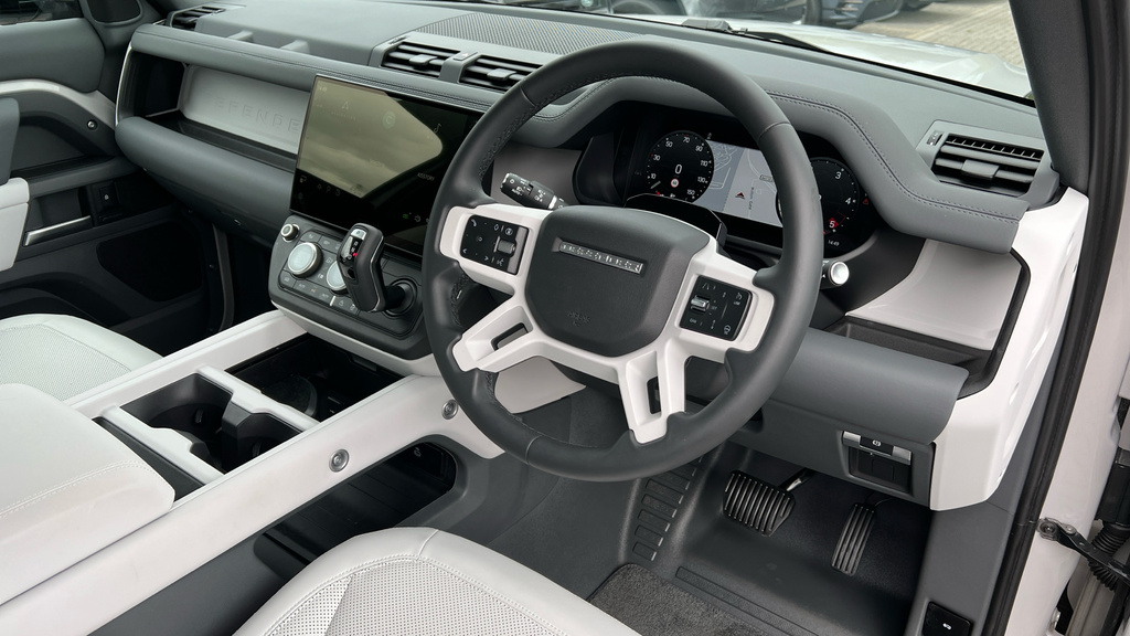 Land Rover Defender 90 3.0 D350 Hard Top X-dynamic Hse 3 Seat Grey #23