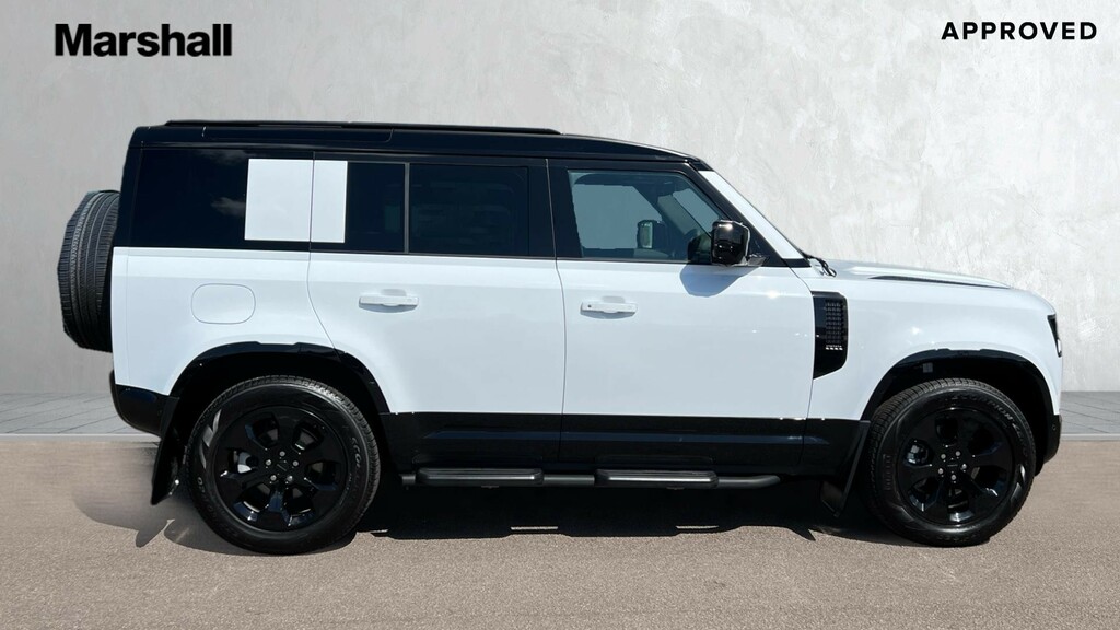 Land Rover Defender 110 Defender 3.0 D250 X-dynamic Se 110 White #5