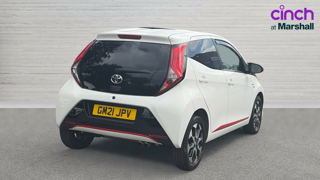 Toyota Aygo Aygo 1.0 Vvt-i X-trend Tss GM21JPV White #3