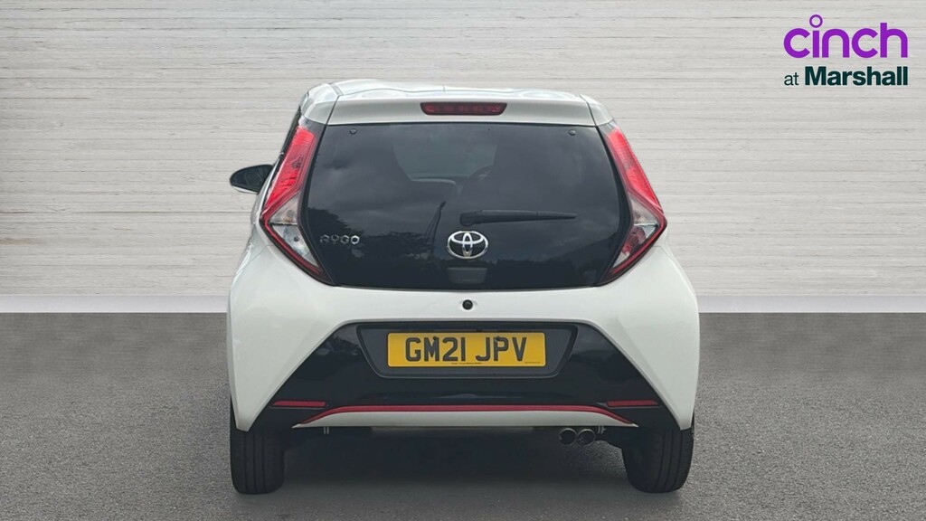 Toyota Aygo Aygo 1.0 Vvt-i X-trend Tss GM21JPV White #4