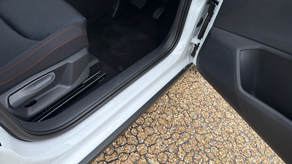Seat Arona 1.0 Tsi Xperience Lux Suv Dsg White #37