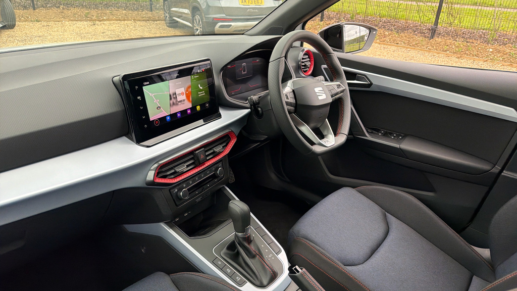 Seat Arona Arona 1.0 Tsi 115 Fr Dsg White #2
