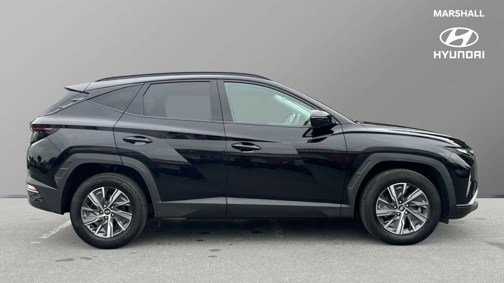 Hyundai Tucson Tucson 1.6 Tgdi Hybrid 230 Se Connect 2Wd YP22VWC Black #2