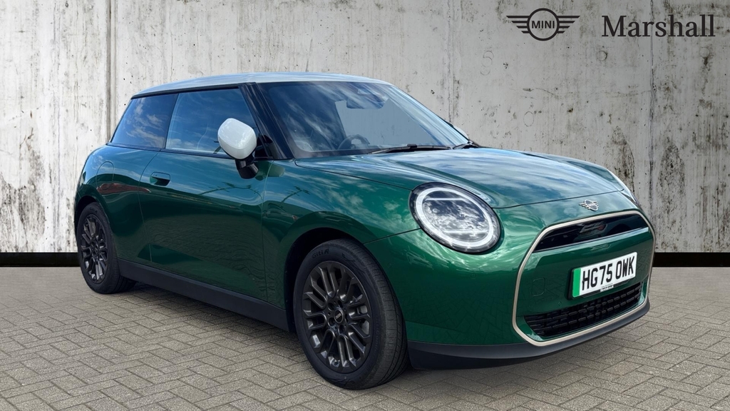 Mini Hatch Mini Cooper Hatchback 135Kw E Exclusive Green