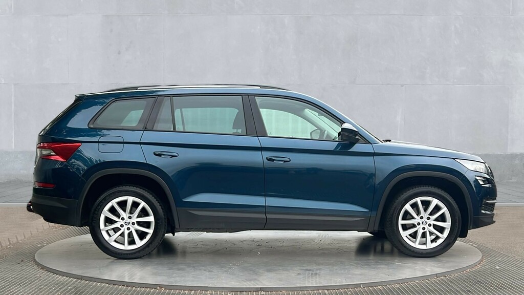 Skoda Kodiaq Kodiaq 1.4 Tsi 150 Se 4X4 Blue #4