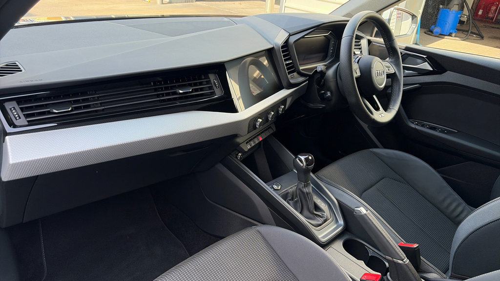Audi A1 A1 30 Tfsi S Line S Tronic MT75NKP Grey #2