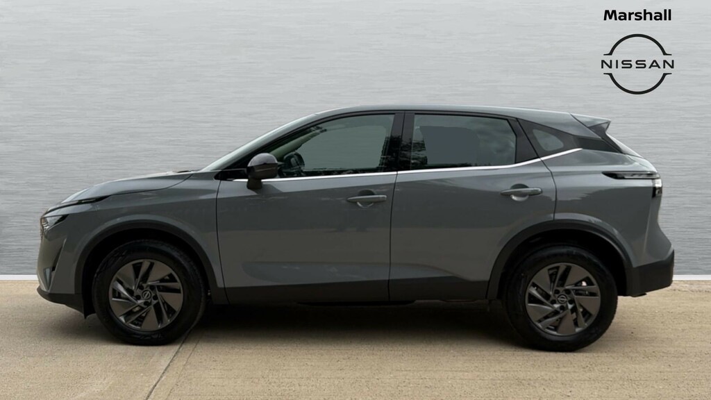Nissan Qashqai Qashqai 1.3 Dig-t Mh Acenta Premium Hatchback Silver #13