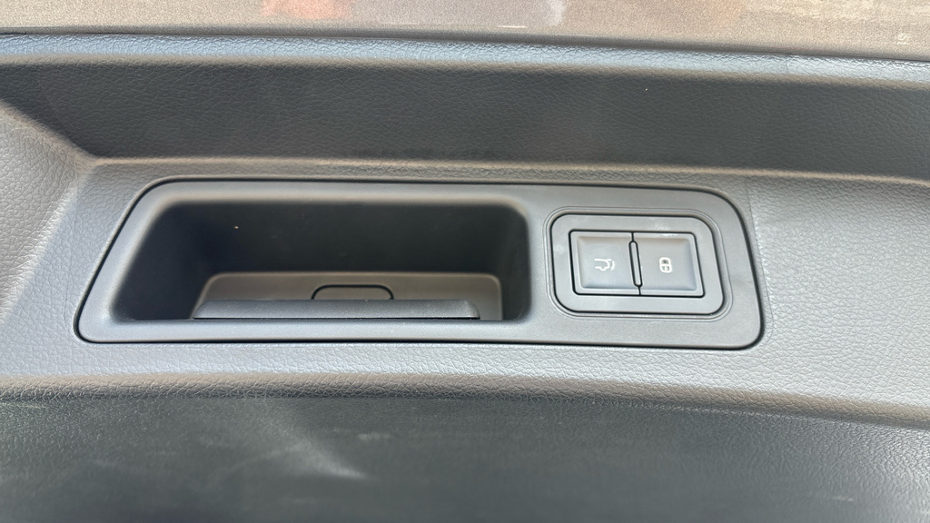 Byd Seal U Seal U 1.5 Dm-i Comfort Estate Grey #28