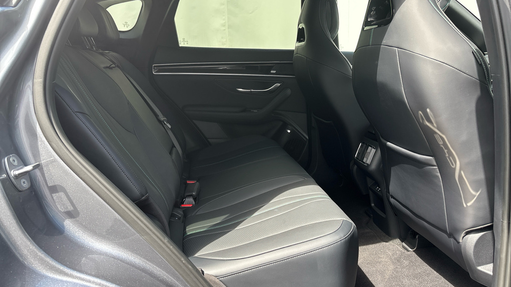 Byd Seal U Seal U 1.5 Dm-i Comfort Estate Grey #16