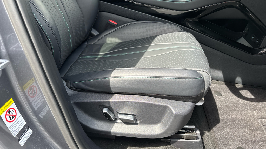 Byd Seal U Seal U 1.5 Dm-i Comfort Estate Grey #37