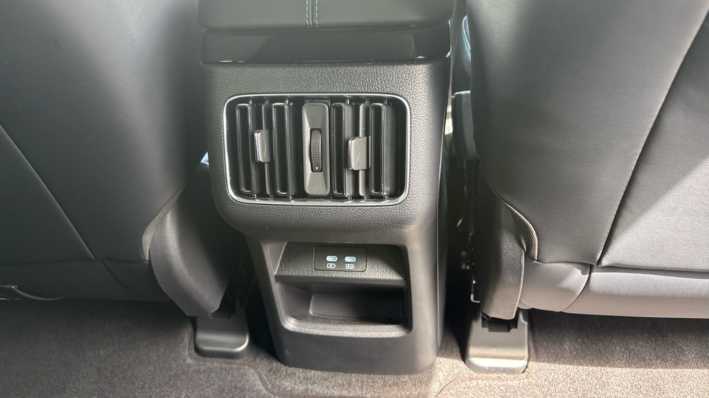 Byd Seal U Seal U 1.5 Dm-i Comfort Estate Grey #46