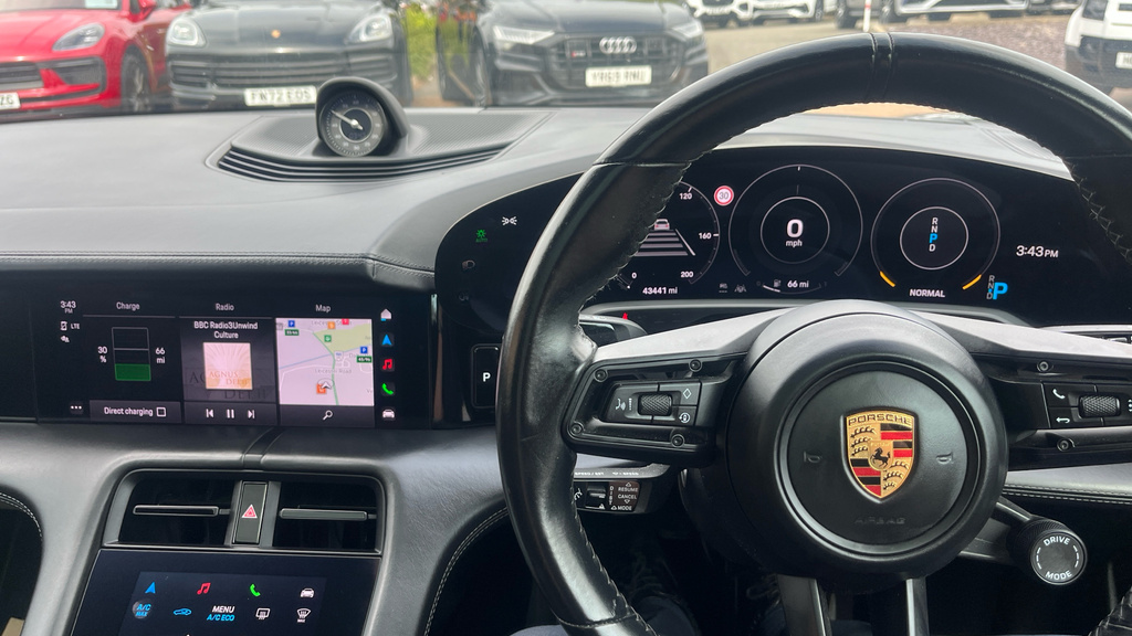 Porsche Taycan 350Kw 93Kwh Rwd Black #12